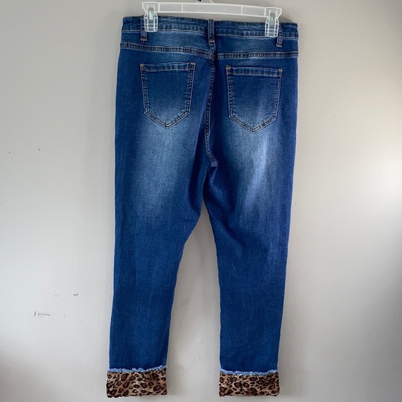 Trendy Distressed Blue Jeans with Leopard Cuffs - Picture 8 of 12